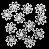 24x White Daisy Flower 20mm/25mm Embroidered Giupure Sew on Applique Patches