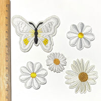 1x Set Multi Pcs Flower & Butterfly Theme Sew-On Iron-On Embroidered Patches