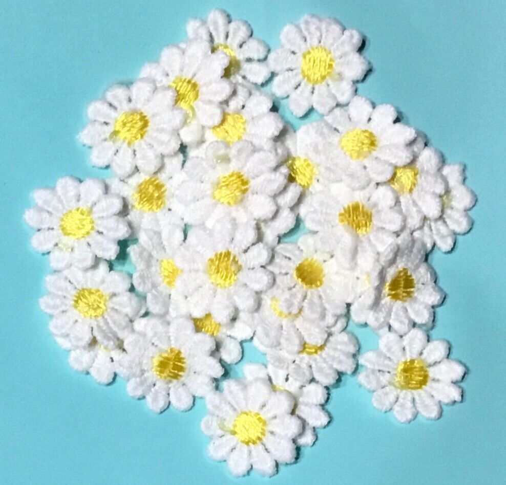 30x Small 20mm Daisy Flower Yellow Center Embroidered Sew On Applique Patch