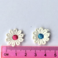 40x  White  18mm Daisy Flower Multicolour Center Sew On Glue On Applique Patch